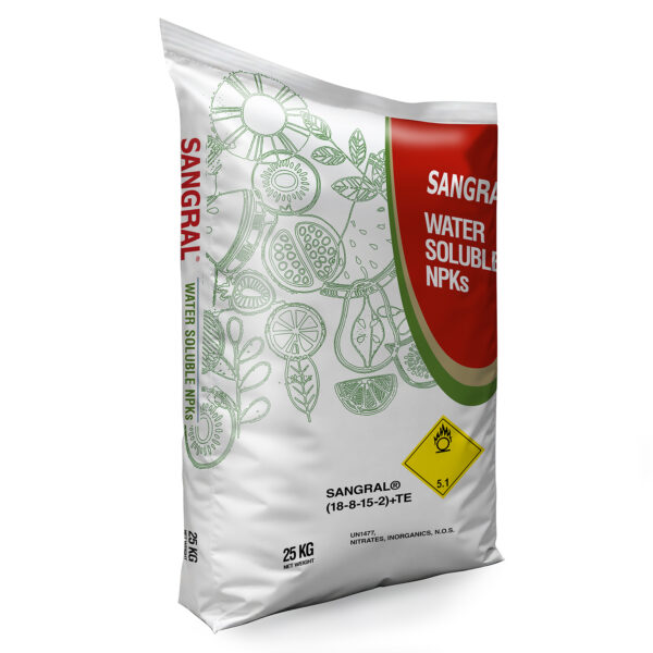 Sangral NPKs Water Soluble 18-8-15-2+TE 25kg left side